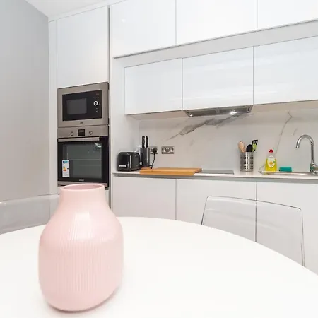 Stunning Hyde Park Apartments London Exterior photo